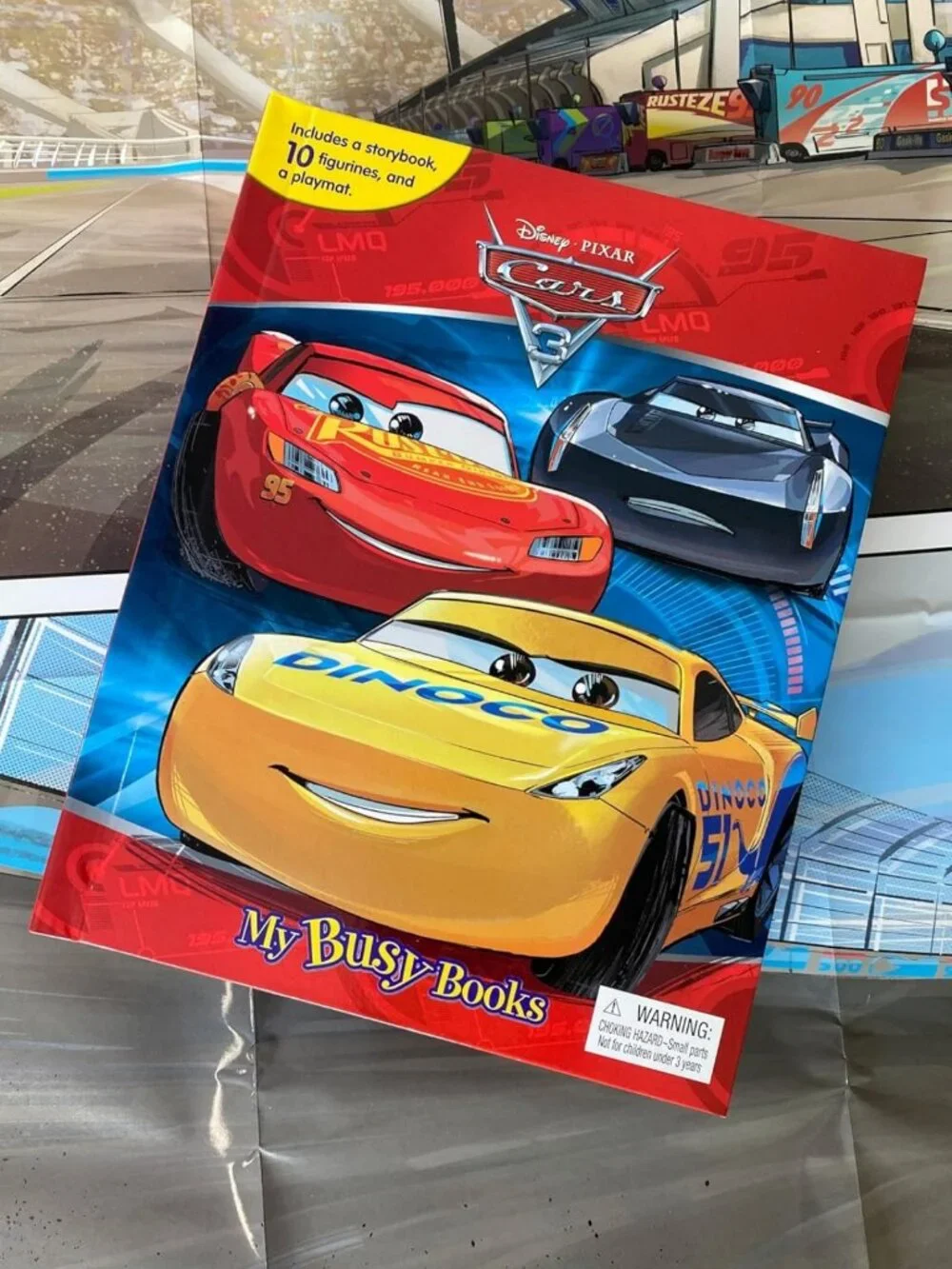 Cars 3 My Busy Books Set - Storybook, 10 Figurines & Playmat for Kids Fun